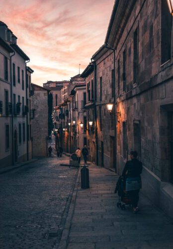 9° lugar | Street Photography NIKON D5200 · 35mm · f/2 · 1/100s · ISO 160