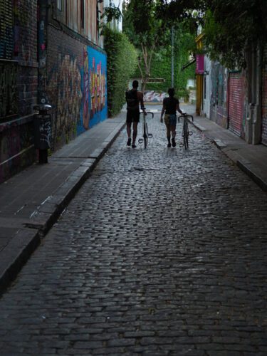 7° lugar | Street Photography E-M10MarkII · 40mm · f/4 · 1/100s · ISO 640