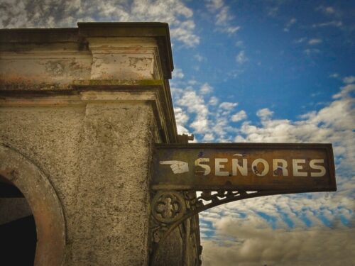 2° lugar | Concurso: Señalética DSC-HX400V · 8mm · f/4.5 · 1/1250s · ISO 100