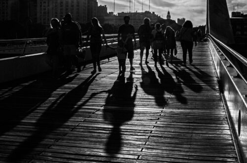 8° lugar | Concurso: Sombras en blanco y negro Canon EOS 5D Mark III · 28mm · f/22 · 1/2000s · ISO 400