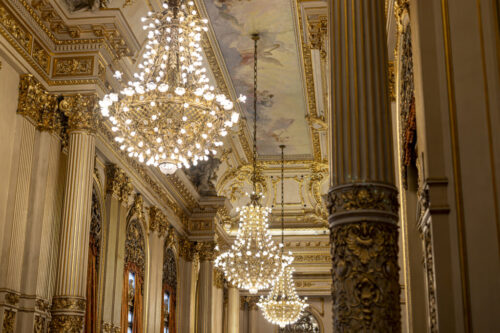 4° lugar | Concurso: Luminaria Canon EOS 6D Mark II · 50mm · f/2.5 · 1/250s · ISO 800