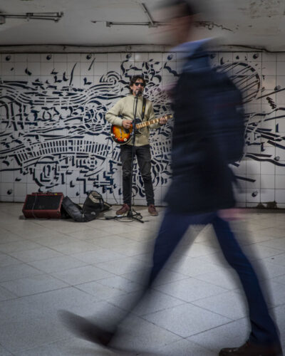 3° lugar | Concurso: Artista Callejero ILCE-6600 · 19mm · f/4 · 1/13s · ISO 400